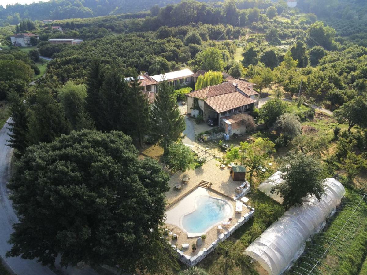 Agriturismo Cascina Knec Feisoglio Esterno foto